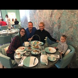 Meet your Posher, Raechele